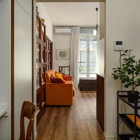 San Babila - Visconti Di Modrone Charme Apartment *
